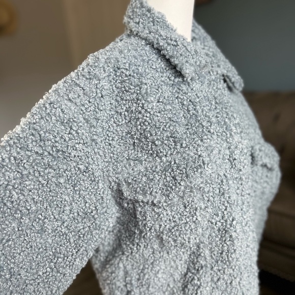 GOOD AMERICAN 90s SHERPA TRUCKER JACKET - Picture 5 of 5